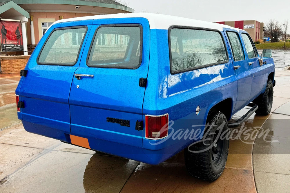 1973 Chevrolet Suburban 7th Gen - Image 2 of 26