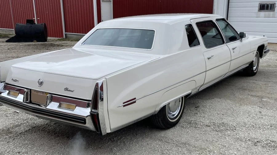 1973 Cadillac Fleetwood - Image 13 of 14