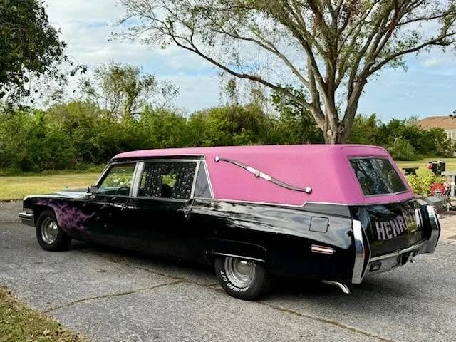 1973 Cadillac Series 70 & 75 - Image 2 of 10