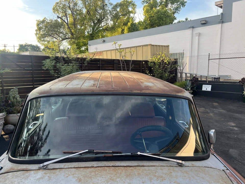 1973 Checker - Image 12 of 31