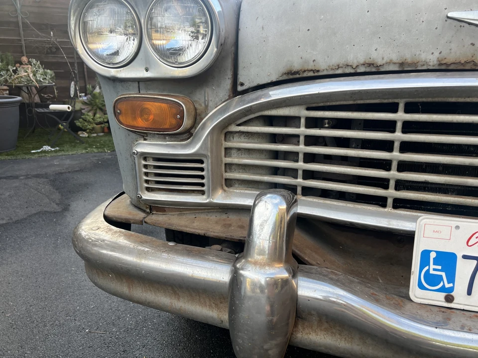 1973 Checker - Image 17 of 31