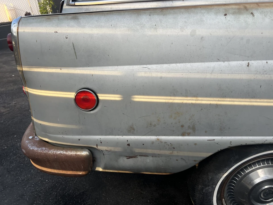 1973 Checker - Image 26 of 31