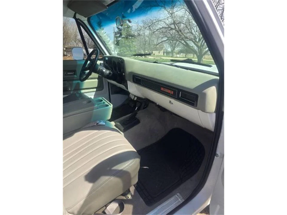 1973 Chevrolet K5 Blazer 2nd Gen - Image 17 of 25