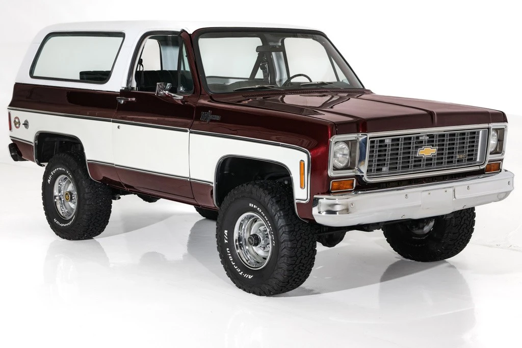 1973 Chevrolet K5 Blazer 1st Gen - Image 2 of 12