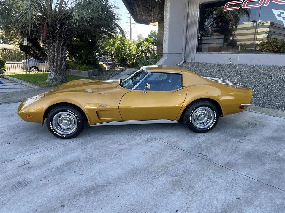 1973 Chevrolet Corvette C3 - Image 2 of 31