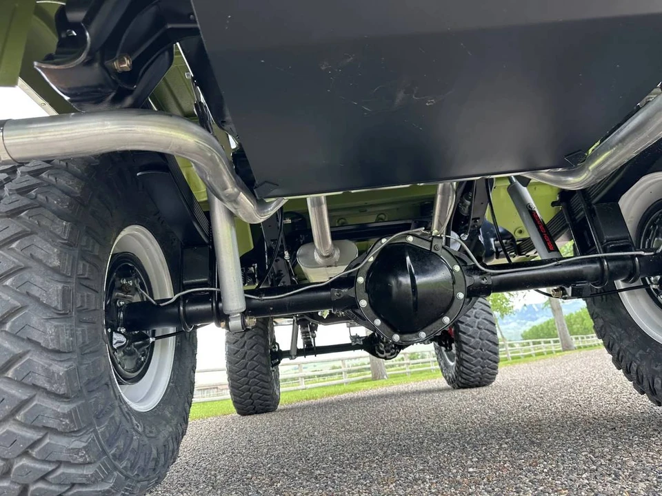1973 Chevrolet K5 Blazer 2nd Gen - Image 10 of 13