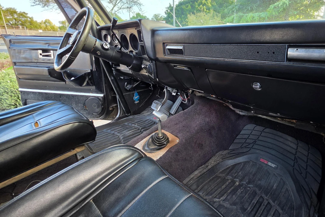 1973 Chevrolet Blazer - Image 16 of 31