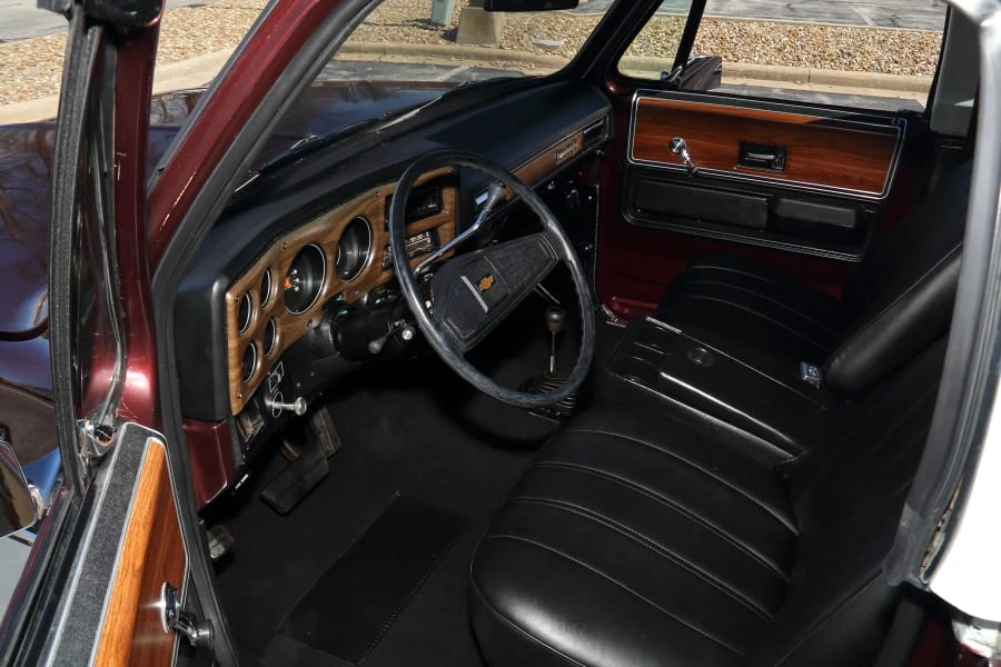 1973 Chevrolet K5 Blazer 2nd Gen - Image 25 of 31