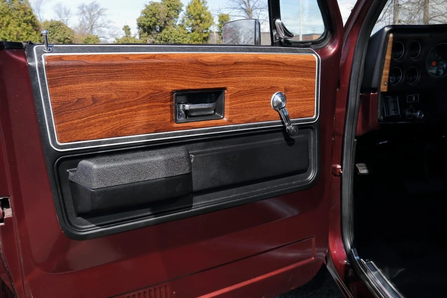 1973 Chevrolet K5 Blazer 2nd Gen - Image 28 of 31