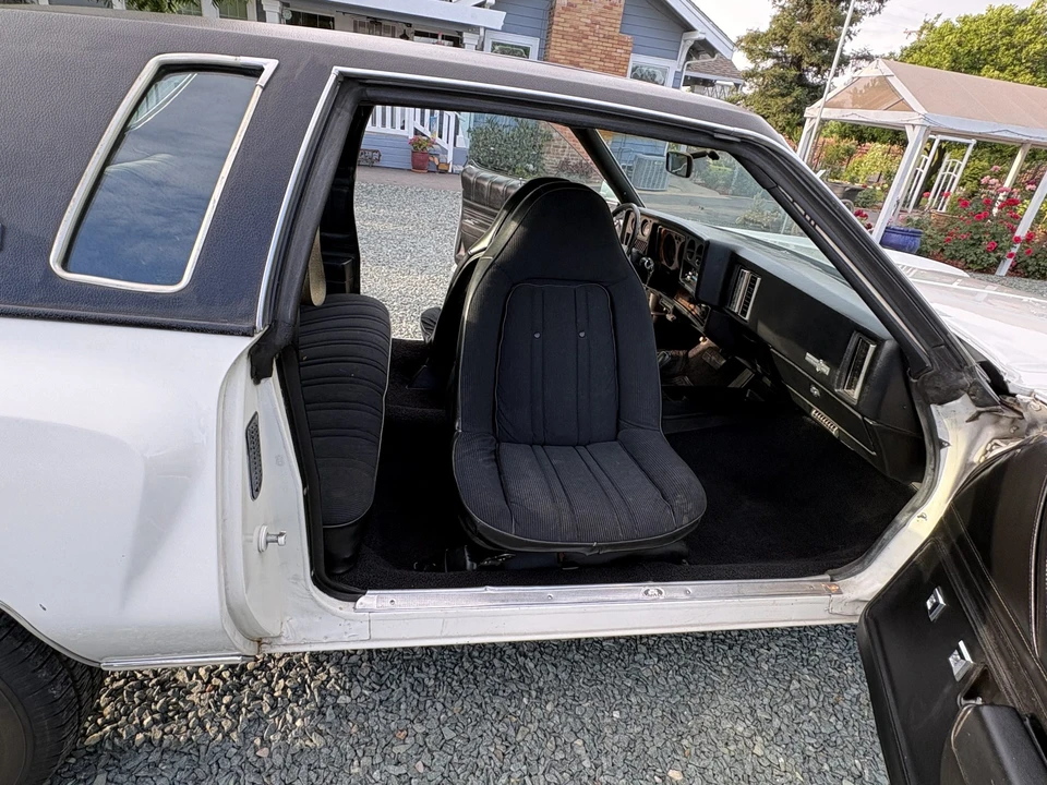 1973 Chevrolet Monte Carlo 2nd Gen - Image 28 of 31