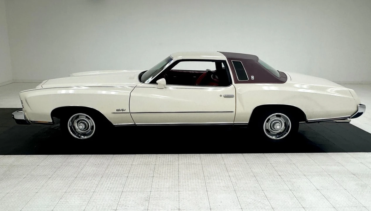1973 Chevrolet Monte Carlo 2nd Gen - Image 2 of 12