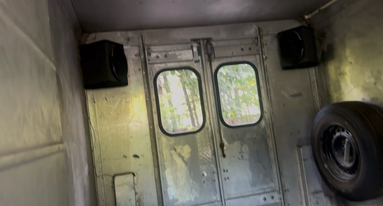 1973 Chevrolet G-Series Van - Image 6 of 11