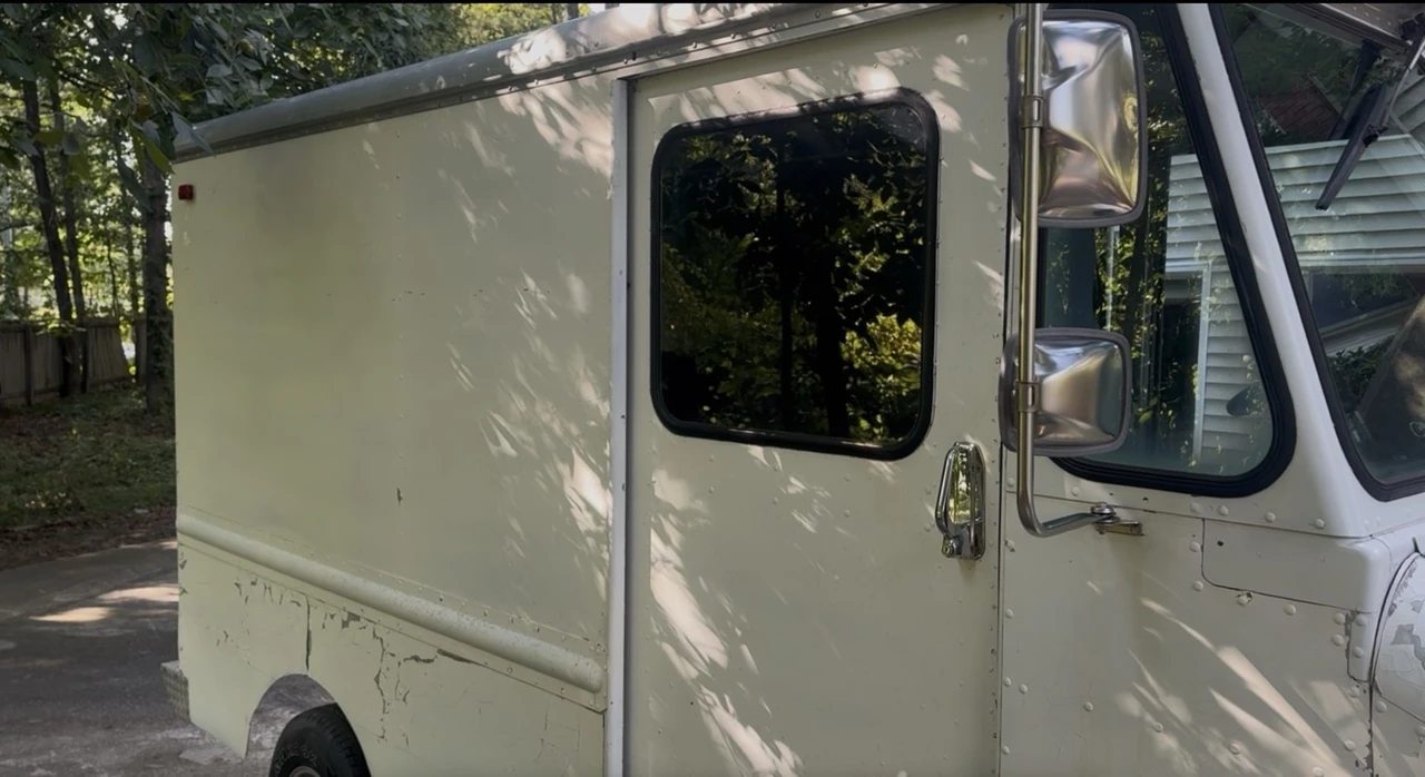 1973 Chevrolet G-Series Van - Image 2 of 11