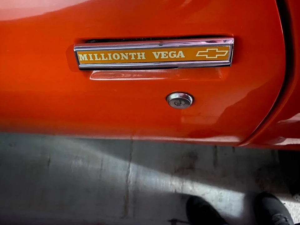 1973 Chevrolet Vega - Image 12 of 21
