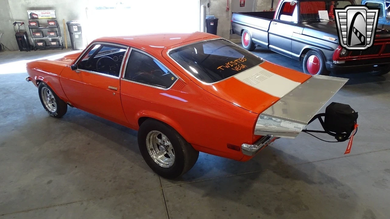 1973 Chevrolet Vega - Image 10 of 12
