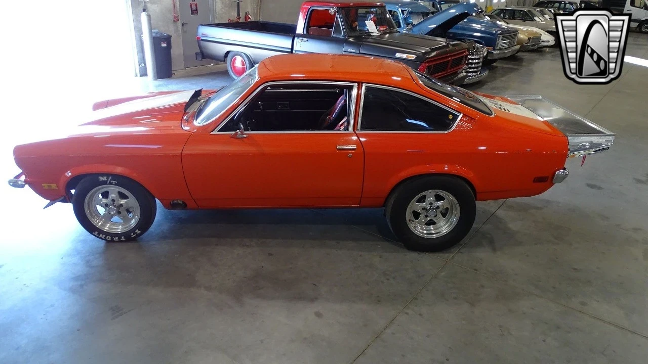 1973 Chevrolet Vega - Image 9 of 12