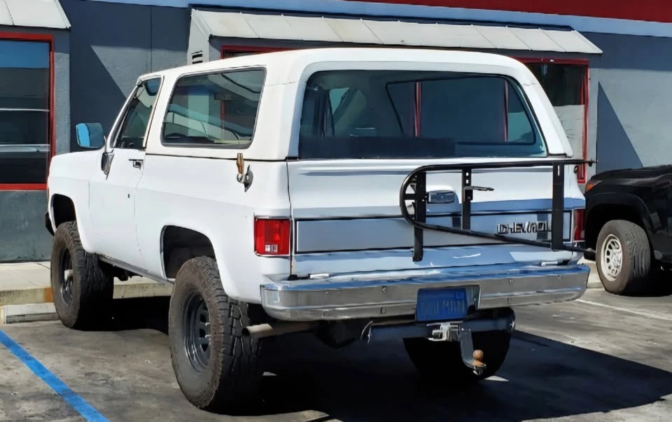 1973 Chevrolet K5 Blazer 2nd Gen - Image 2 of 11