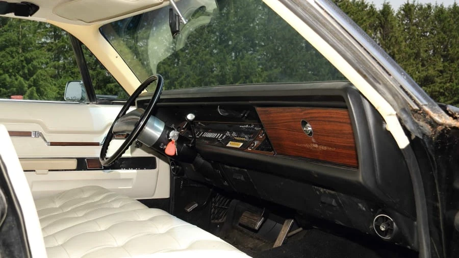 1973 Chrysler Imperial 3rd Gen - Image 5 of 11