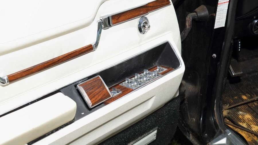 1973 Chrysler Imperial 3rd Gen - Image 6 of 11