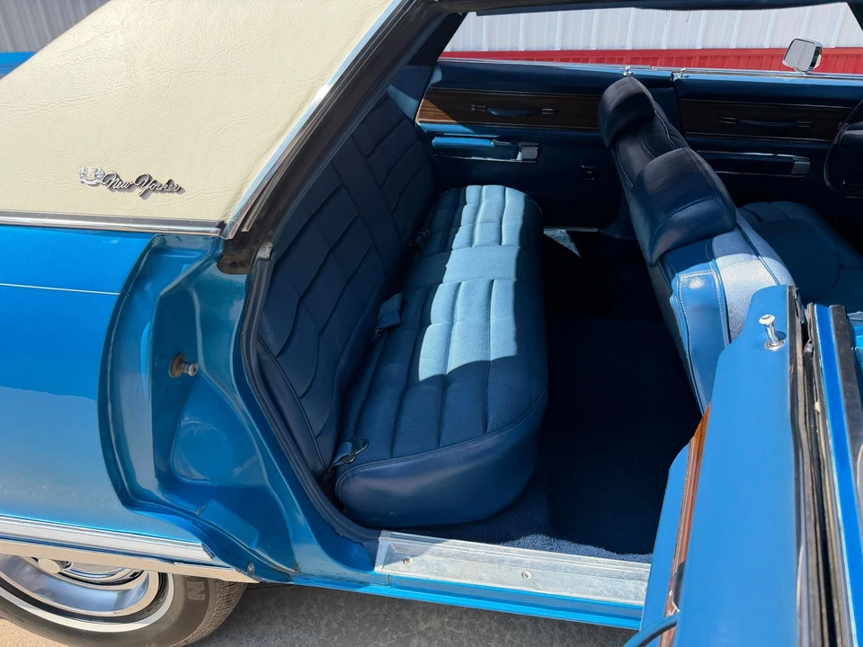 1973 Chrysler New Yorker - Image 22 of 31