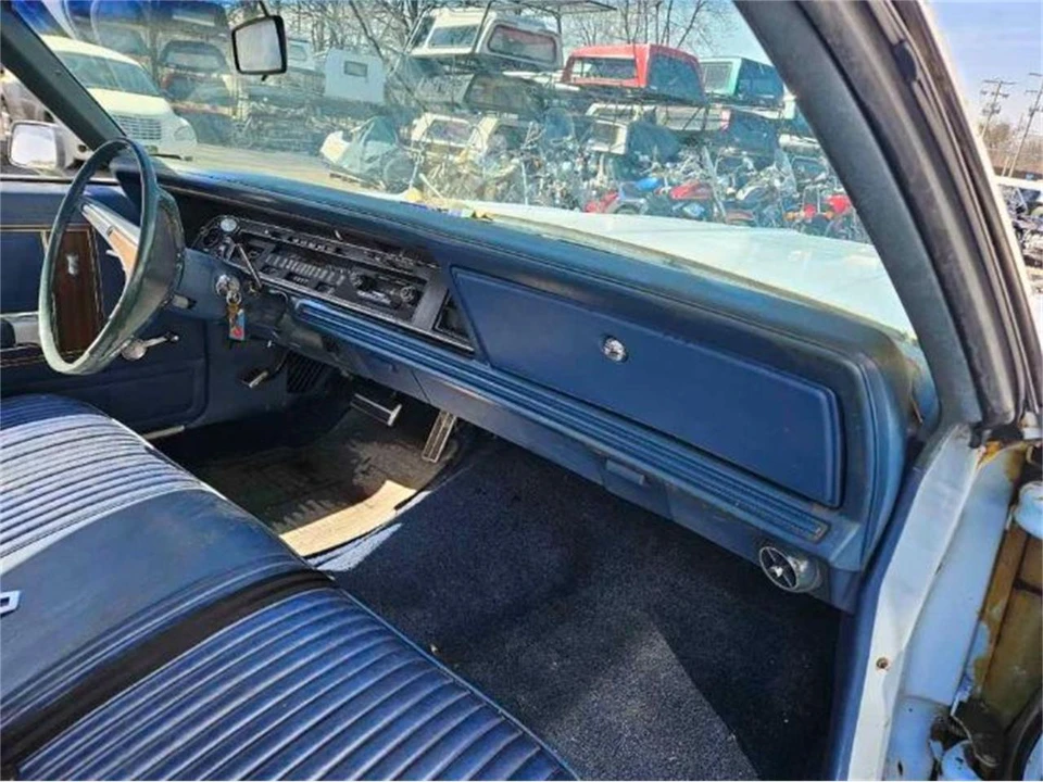 1973 Chrysler Newport - Image 8 of 20