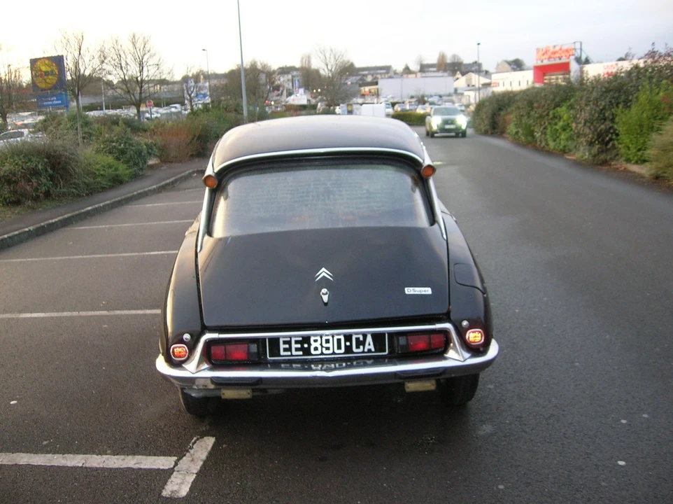 1973 Citroen DS20 - Image 10 of 30