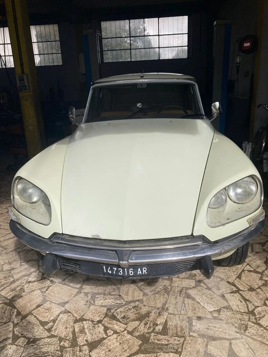 1973 Citroen DS20 - Image 2 of 30