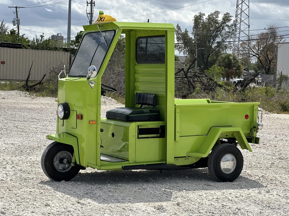 1973 Cushman - Image 2 of 31