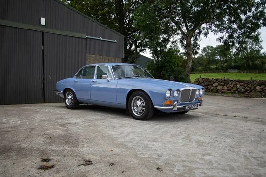 1973 Daimler Sovereign 4.2 Auto