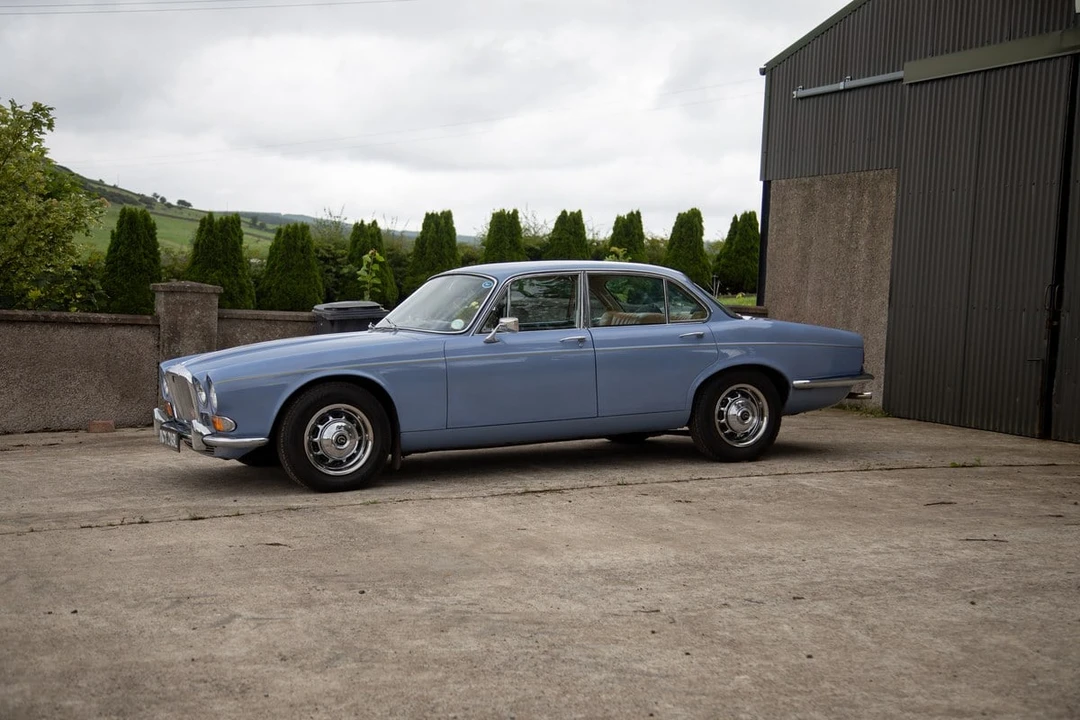 1973 Daimler - Image 9 of 30