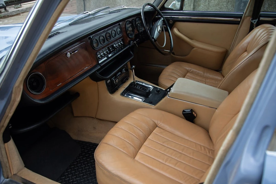 1973 Daimler - Image 15 of 30