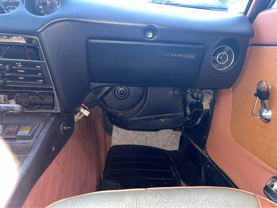 1973 Nissan Fairlady Z 1st Gen - Image 16 of 16