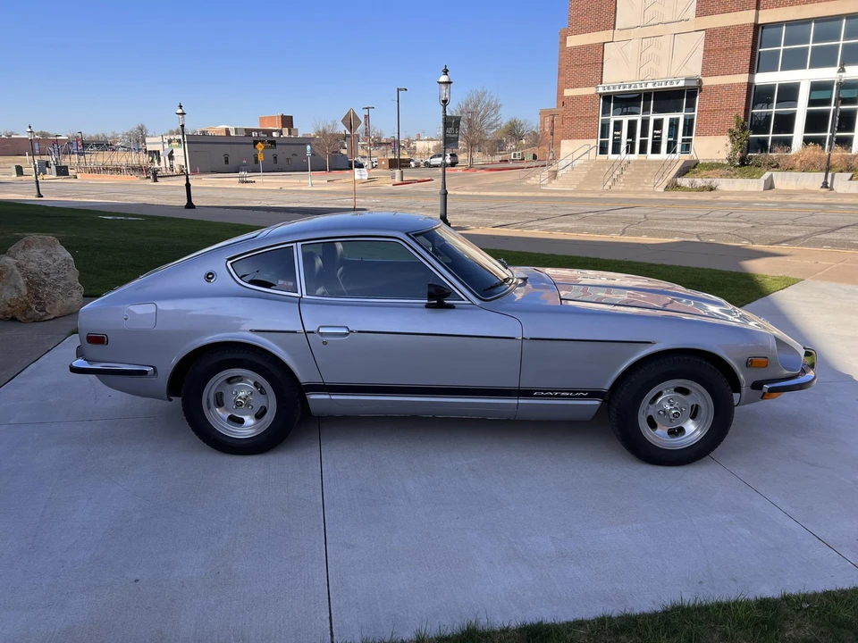 1973 Nissan Fairlady Z 1st Gen - Image 5 of 31