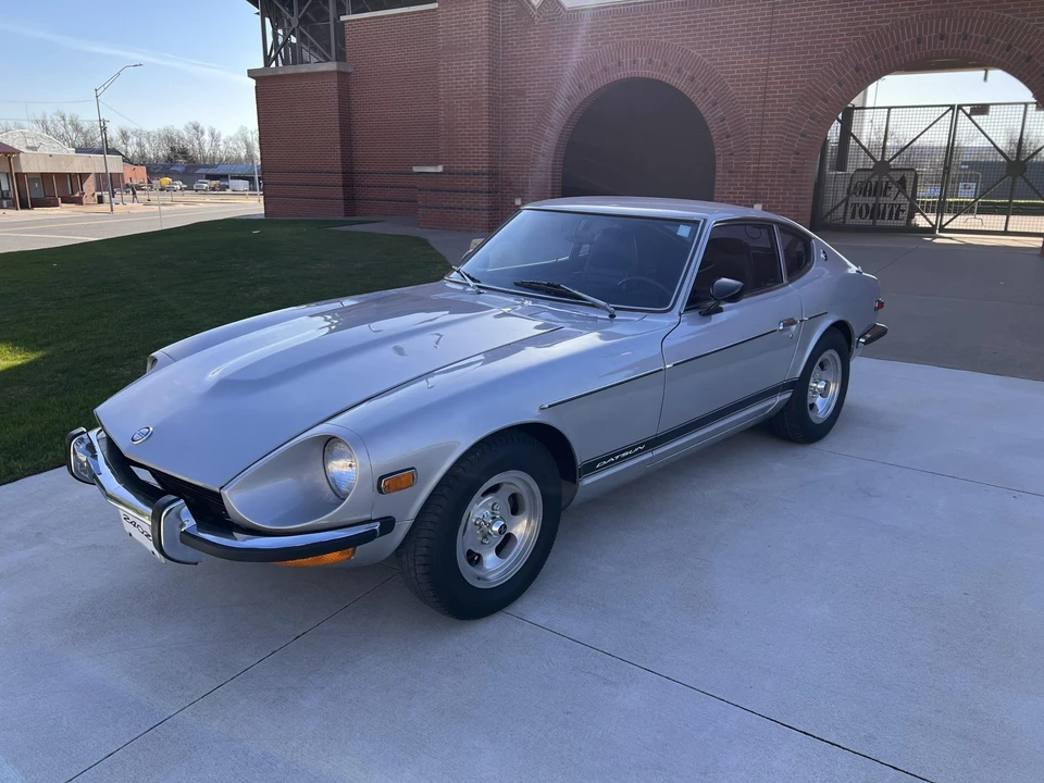 1973 Nissan Fairlady Z 1st Gen - Image 11 of 31