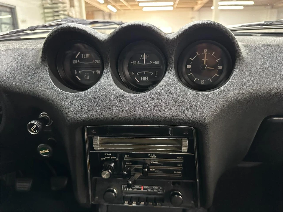 1973 Nissan Fairlady Z 1st Gen - Image 26 of 31