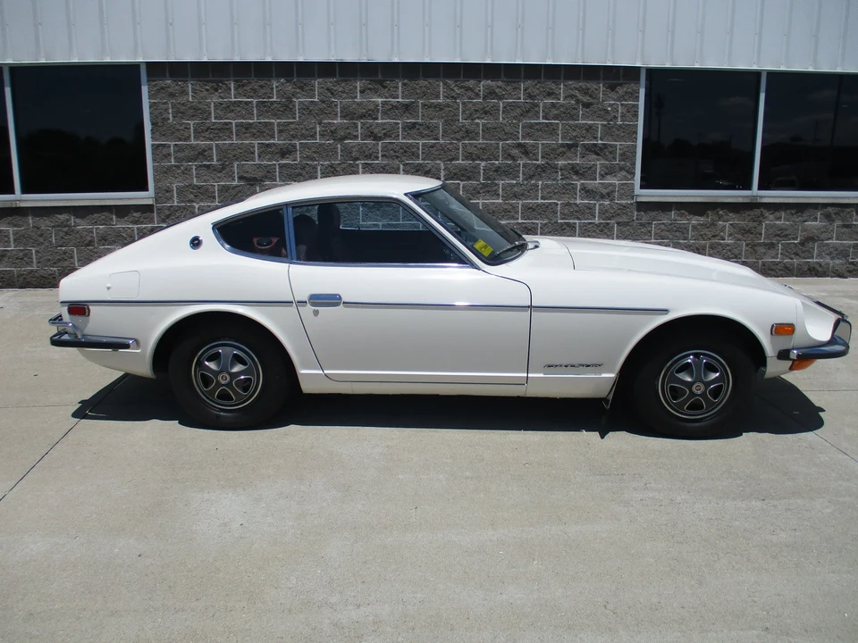 1973 - Image 3 of 26