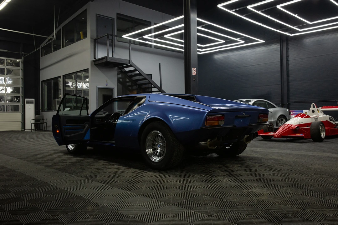 1973 DeTomaso Pantera - Image 27 of 31