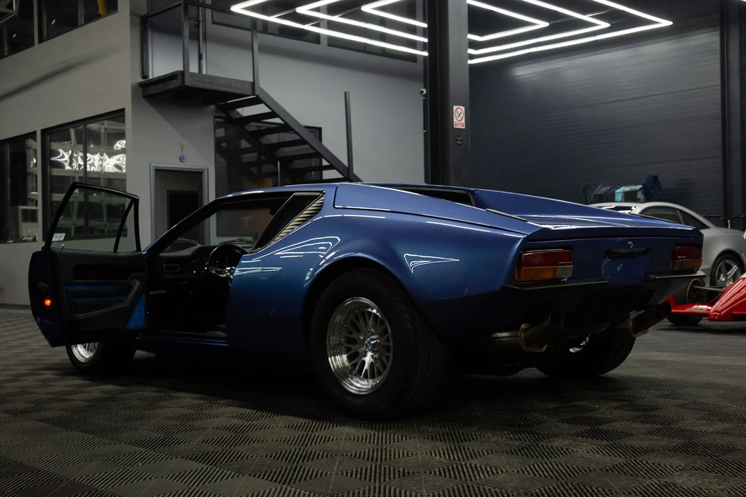 1973 DeTomaso Pantera - Image 29 of 31