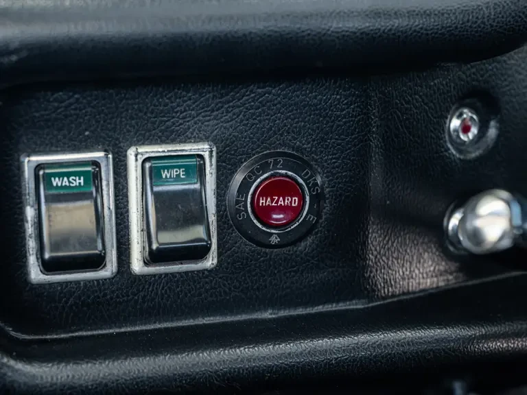 1973 DeTomaso Pantera - Image 21 of 31