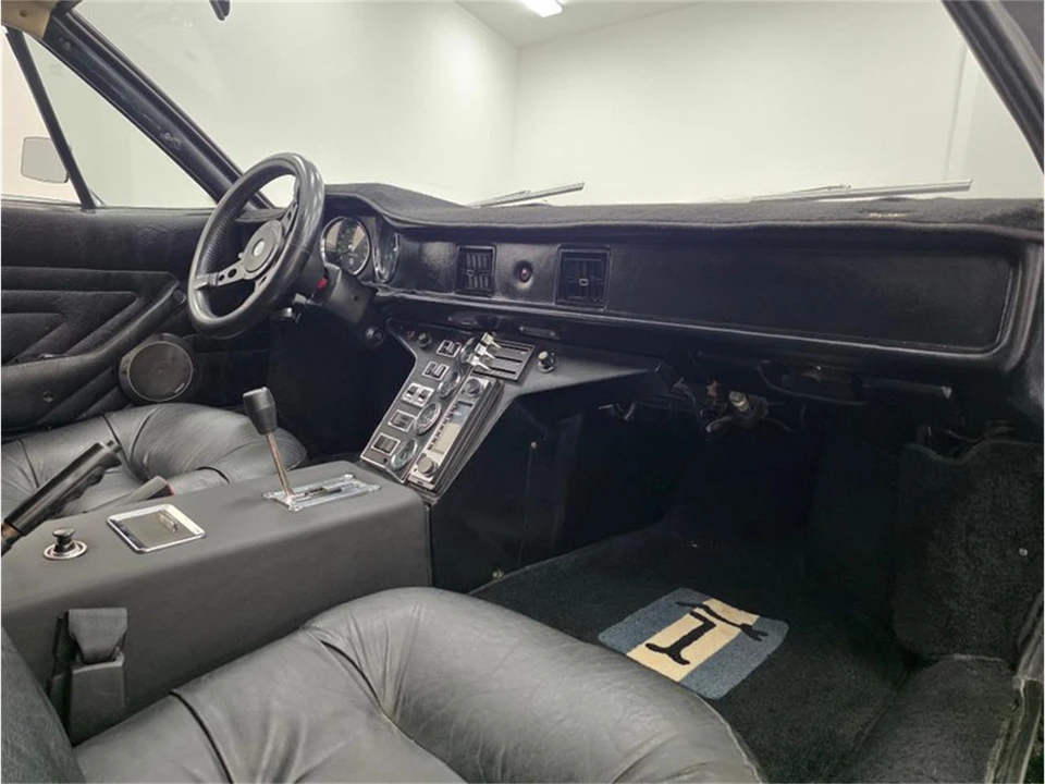 1973 DeTomaso Pantera - Image 15 of 31