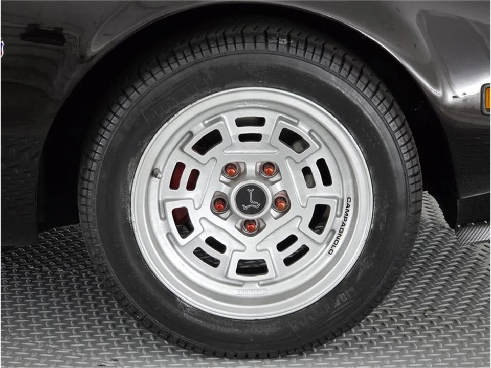 1973 DeTomaso Pantera - Image 9 of 31
