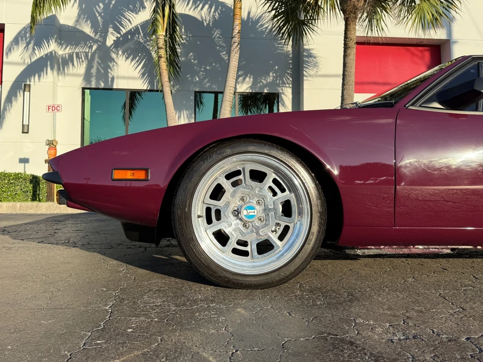 1973 DeTomaso Pantera - Image 13 of 21