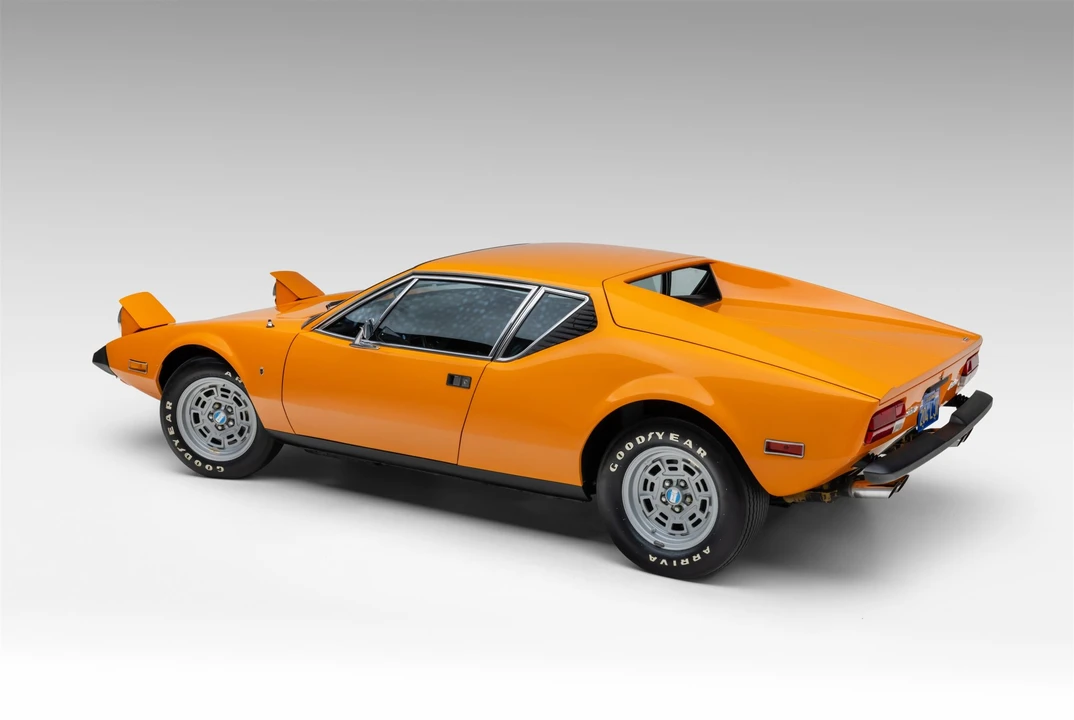 1973 DeTomaso Pantera - Image 15 of 31