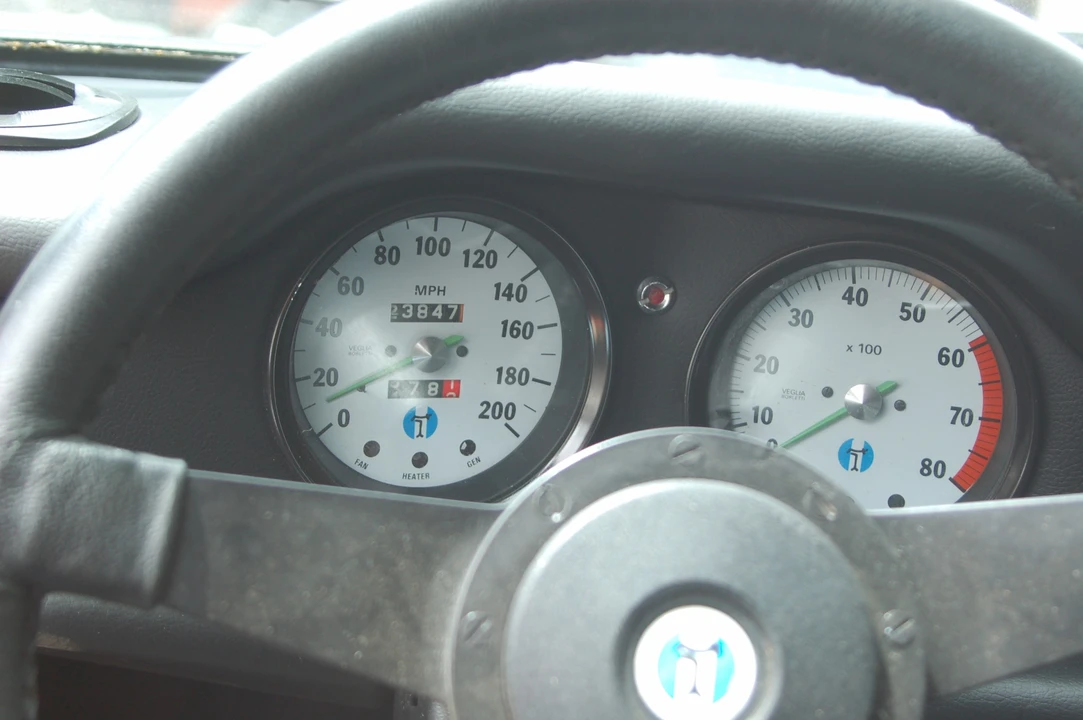 1973 DeTomaso Pantera - Image 28 of 31