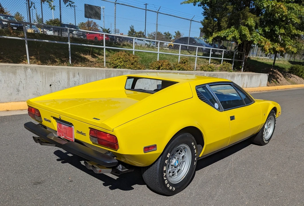 1973 DeTomaso Pantera - Image 15 of 31