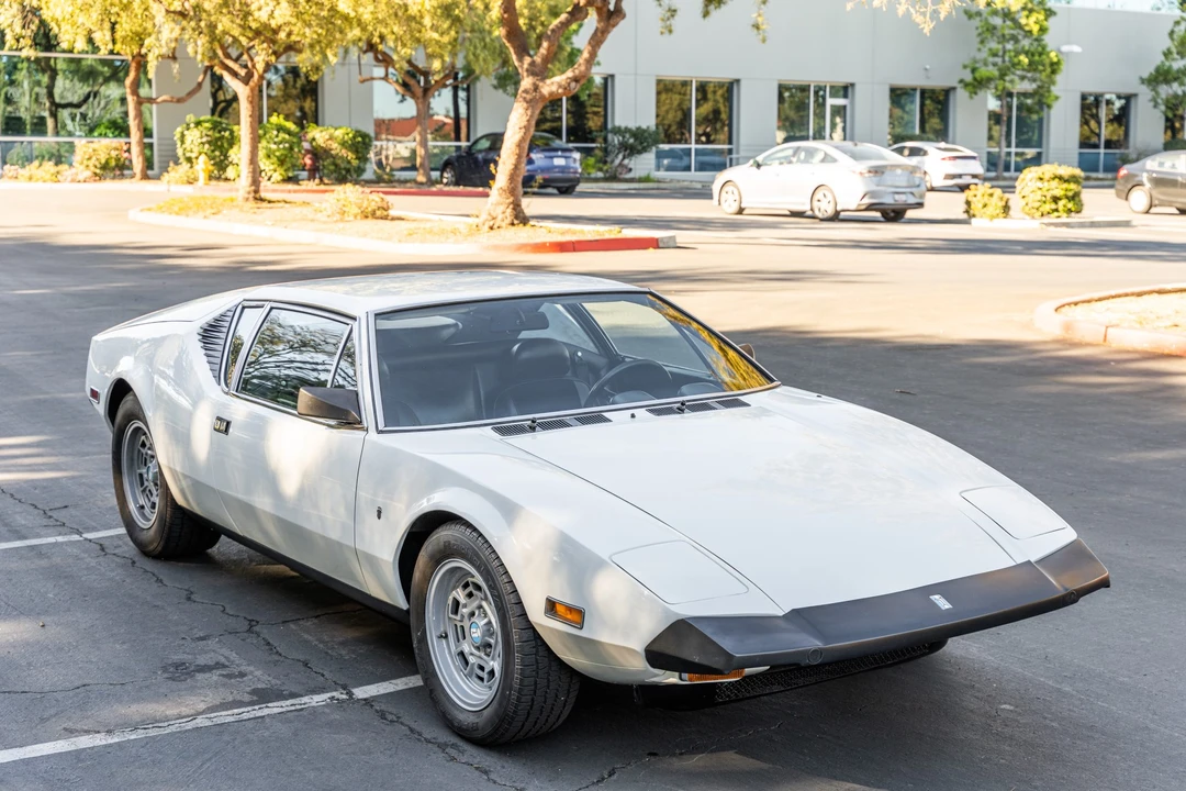 1973 DeTomaso Pantera - Image 2 of 31