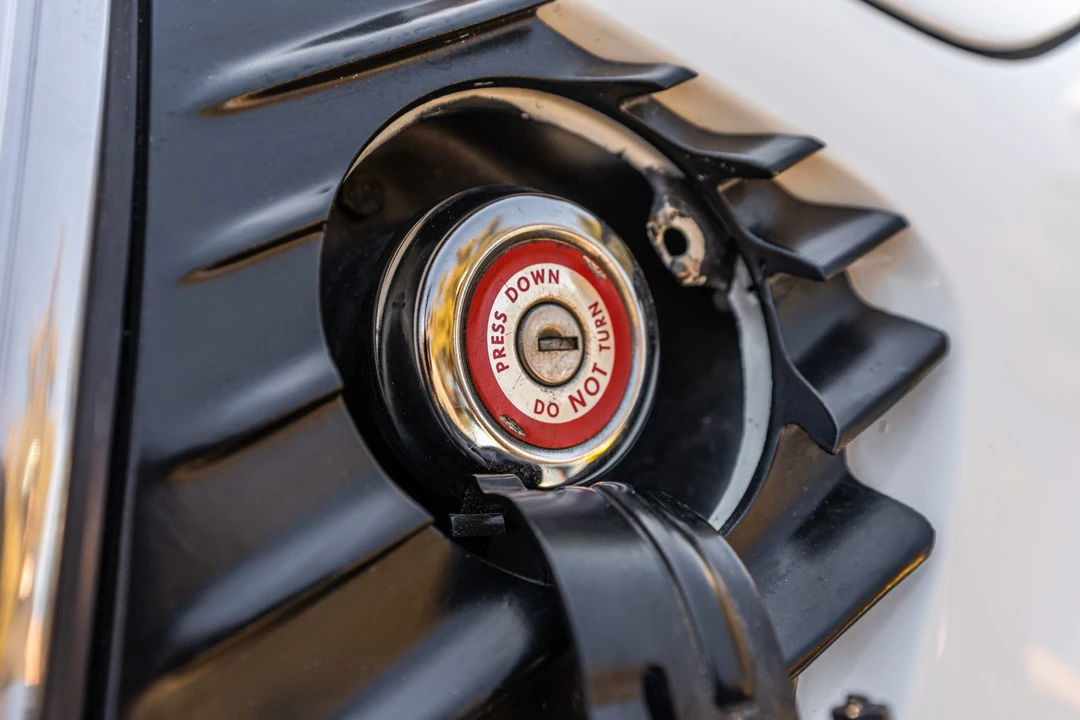 1973 DeTomaso Pantera - Image 22 of 31