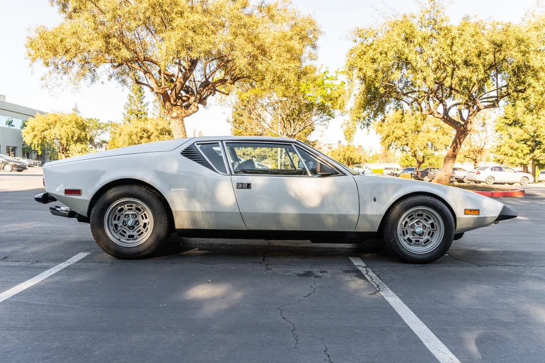 1973 DeTomaso Pantera - Image 12 of 31