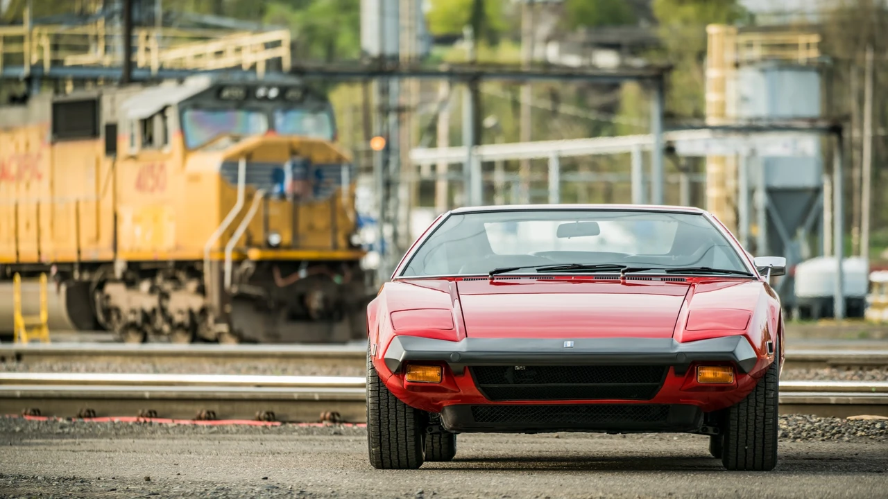 1973 DeTomaso Pantera - Image 14 of 31