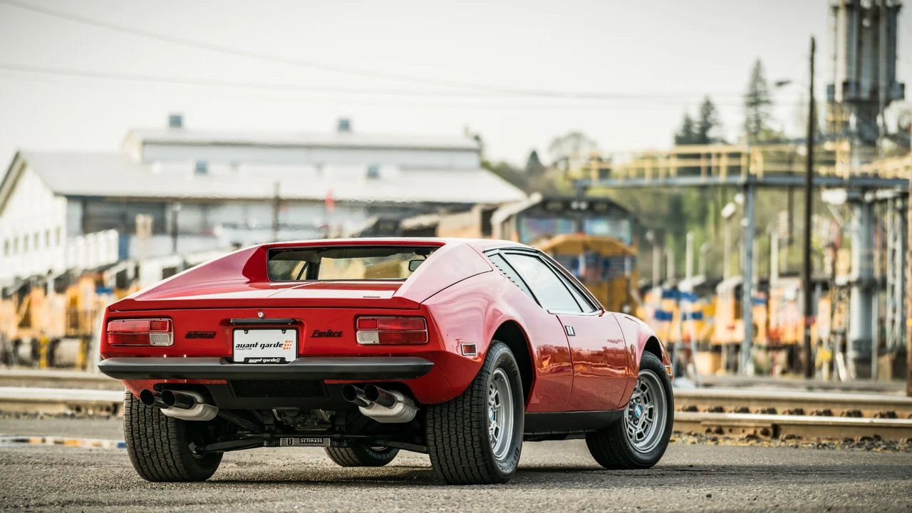 1973 DeTomaso Pantera - Image 11 of 31